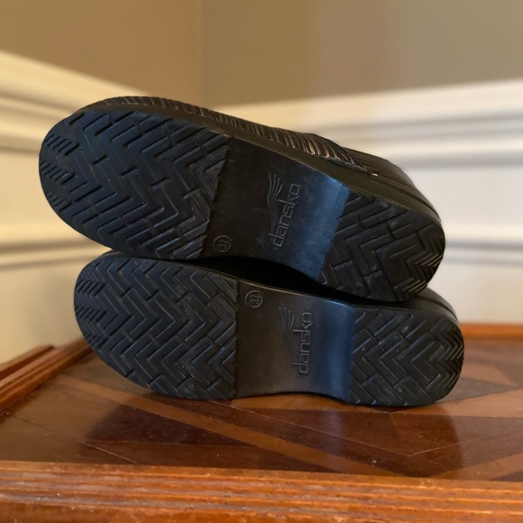Dansko's - Picture 6 of 6